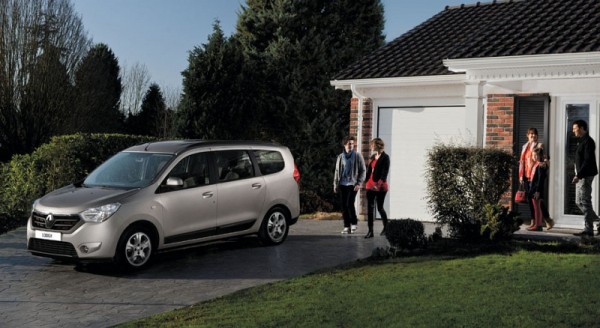 Renault-Lodgy-India-Launch-Pics-1 (1)