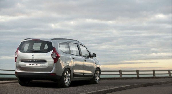 Renault-Lodgy-India-Launch-Pics-1 (4)