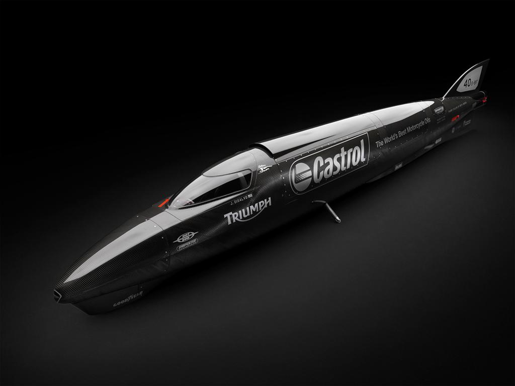 Triumph Streamliner Landspeed Record (1)