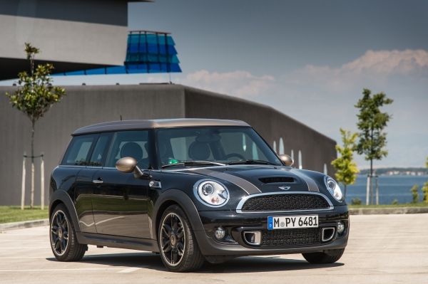 02 MINI Clubman Bond Street