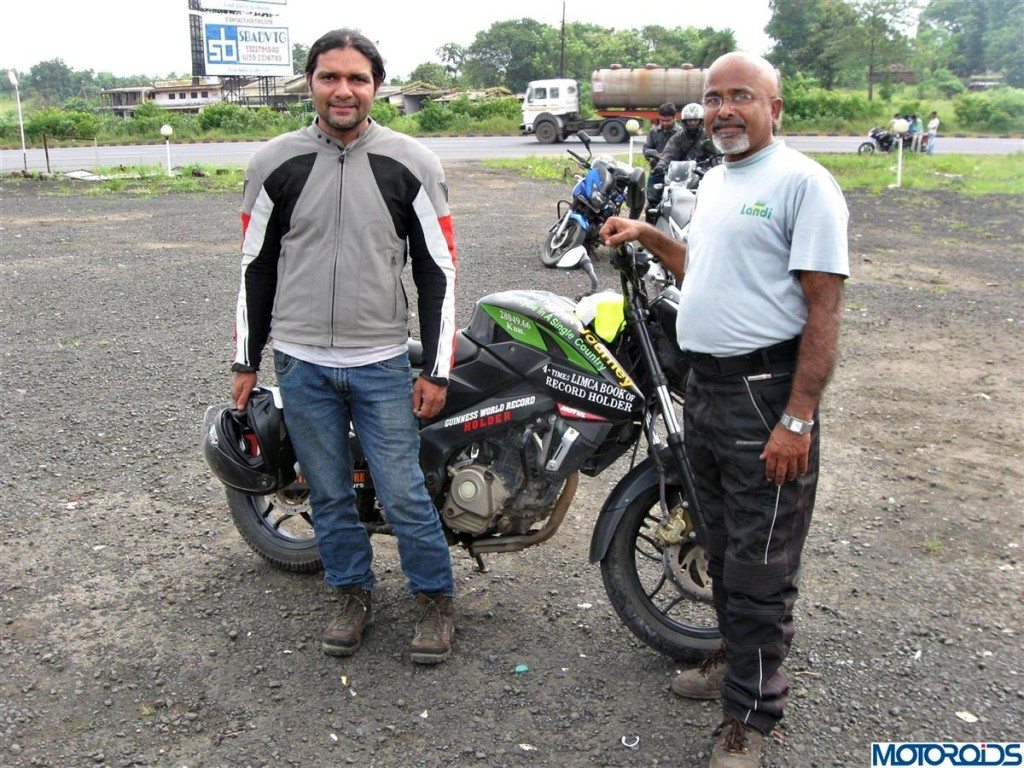 Chai Pakoda Ride India Bike Week (4)