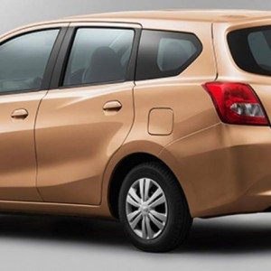 India bound Nissan Datsun Go+ MPV Unveiled in Indonesia