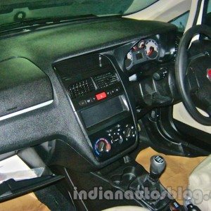 Fiat Linea Classic pics launch