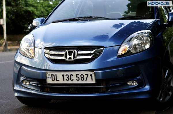 Honda-Amaze-1 (129)