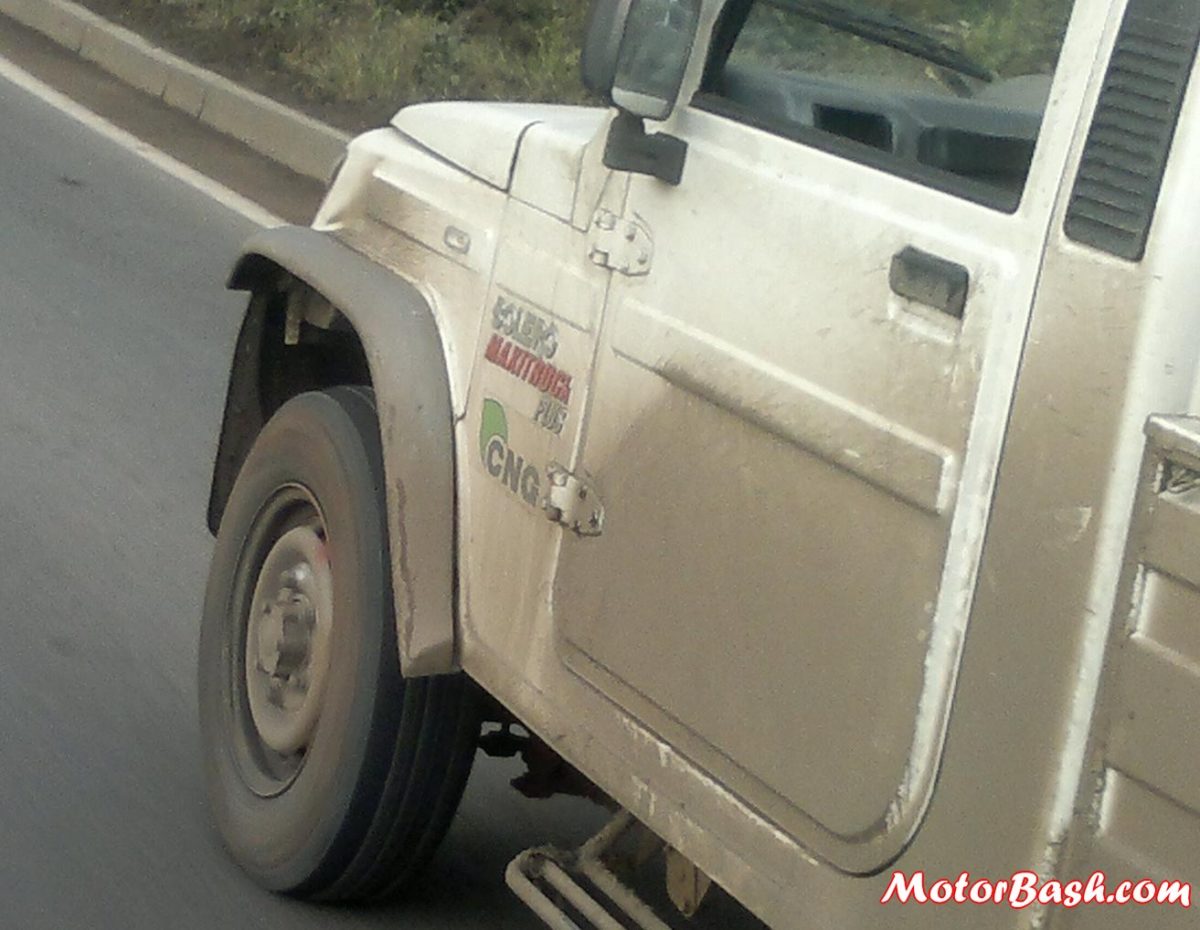 Mahindra Bolero Maxitruck Plus CNG pics