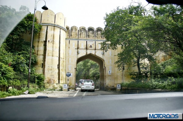Mumbai Delhi roadtrip via Udaipur and Jaipur in Skoda Superb (122)