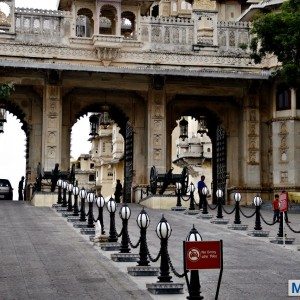 Mumbai Delhi roadtrip via Udaipur and Jaipur in Skoda Superb