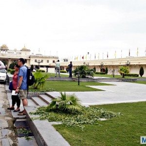Mumbai Delhi roadtrip via Udaipur and Jaipur in Skoda Superb