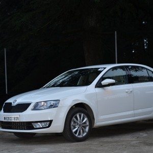 New Skoda Octaviat India review pics