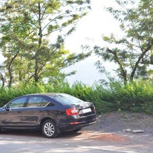 New Skoda Octaviat India review pics