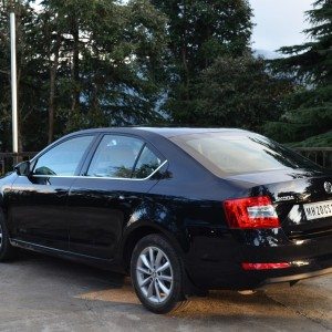 New Skoda Octaviat India review pics