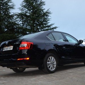 New Skoda Octaviat India review pics