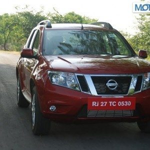 Nissan Terrano Review Pics