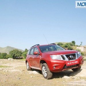 Nissan Terrano Review Pics