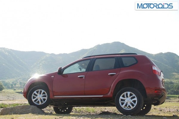 Nissan-Terrano-Review-Pics-1 (26)