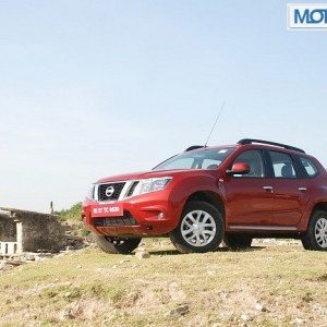 Nissan Terrano Review Pics