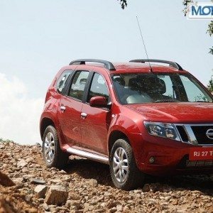 Nissan Terrano Review Pics