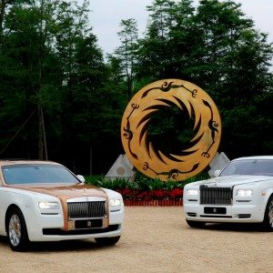 Rolls Royce Ghost Golden Sunbird pics