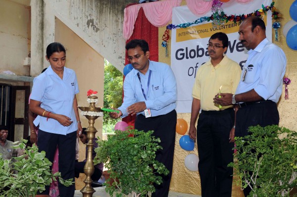 Senior Management of Ford India at the inauguration of the Global Week of Caring - 2