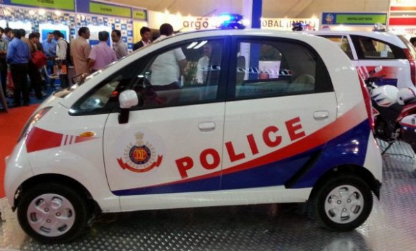 Tata-Nano-Delhi-Police