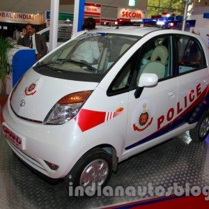 Tata Nano delhi police pcr pics