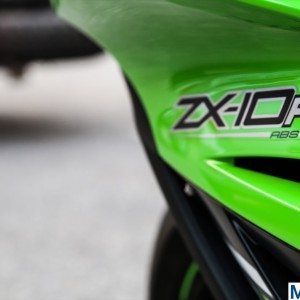 Kawasaki Ninja ZXR Review