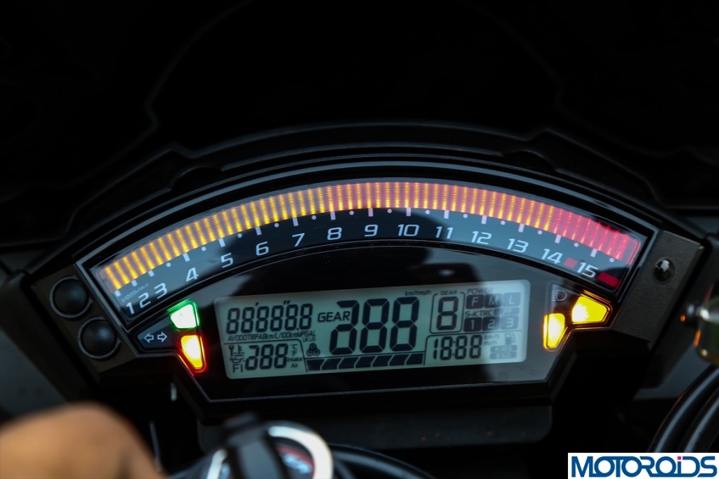 2013 Kawasaki Ninja ZX10R Review