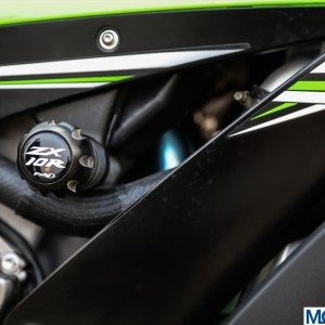 Kawasaki Ninja ZXR Review