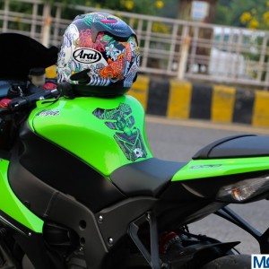 Kawasaki Ninja ZXR Review