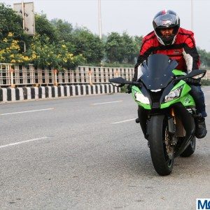 Kawasaki Ninja ZXR Review