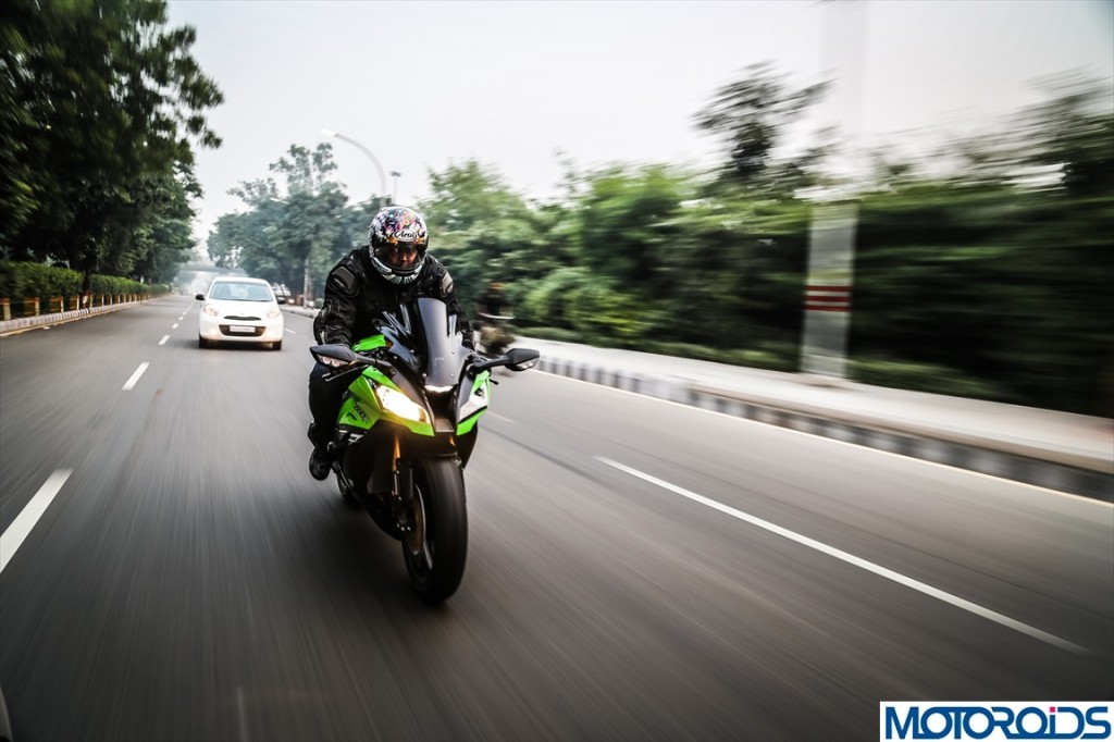 2013 Kawasaki Ninja ZX10R Review (59)