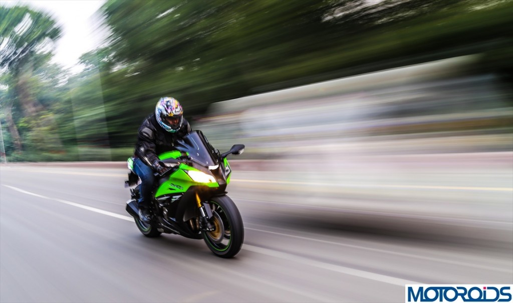 2013 Kawasaki Ninja ZX10R Review (60)