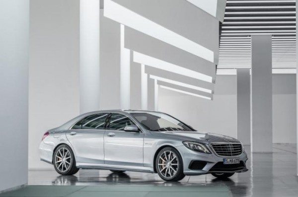 2014-mercedes-benz-s65-amg