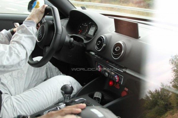 2015-Audi-TT-interior