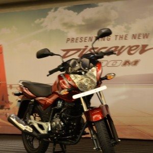 Bajaj Disover M Review pics specs