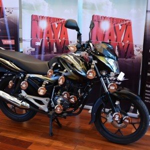 Bajaj Disover M Review pics specs