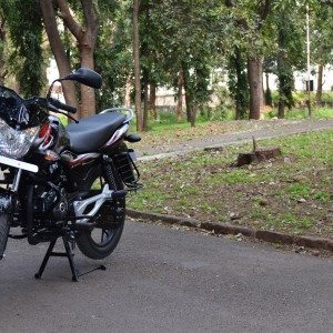 Bajaj Disover M Review pics specs