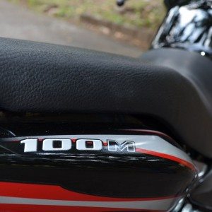 Bajaj Disover M Review pics specs