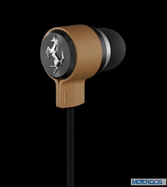 Ferrari T 150 earphones (2)