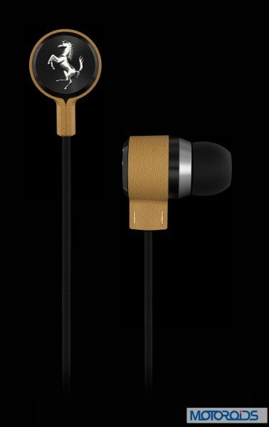 Ferrari T 150 earphones (4)