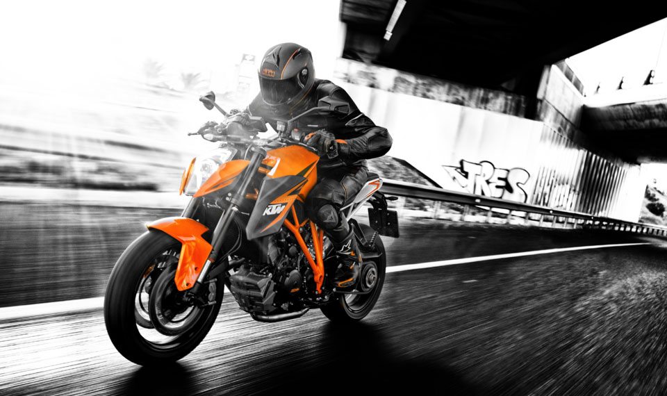 KTM1290 Super Duke R (8)