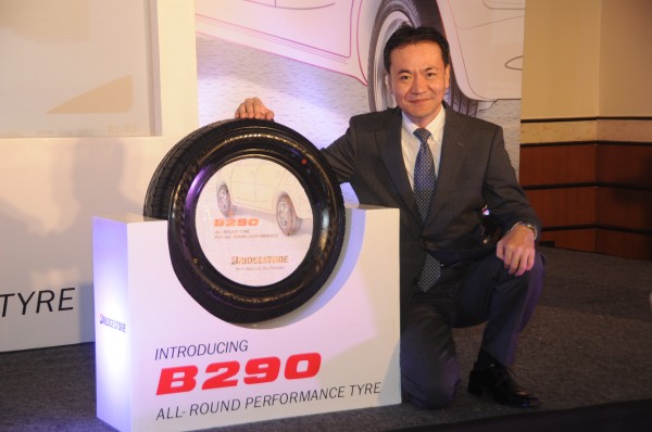 Mr.Tomio Fukuzumi, MD, Bridgestone India Pvt Ltd, Unveling B290