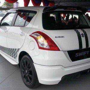 Suzuki Swift RR Limited Edition Pics