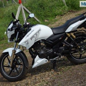 TVS Apache Review Pics