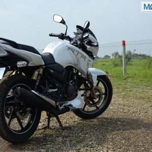 TVS Apache Review Pics
