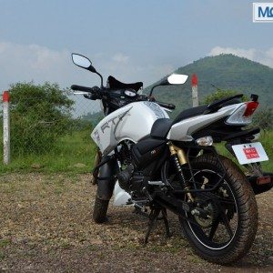 TVS Apache Review Pics