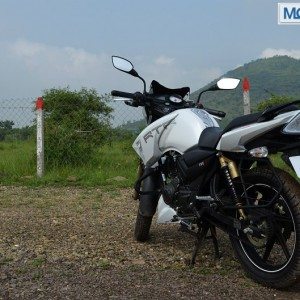 TVS Apache Review Pics