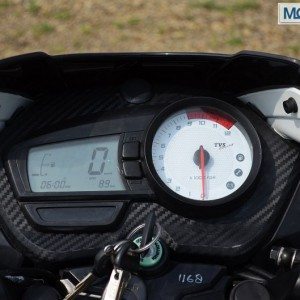TVS Apache Review Pics
