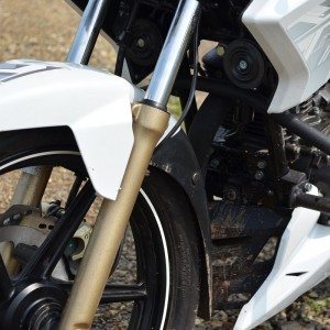 TVS Apache Review Pics