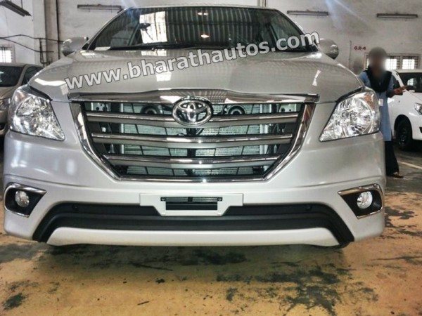 Toyota-Innova-Facelift-2013-pics- (2)